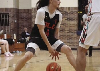 Wolfpack Land Former Maȟpíya Lúta Star Guard Jarron Big Horn